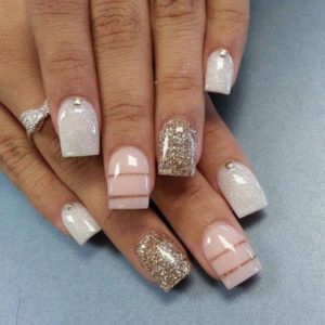 Capsule acrylique style paillette
