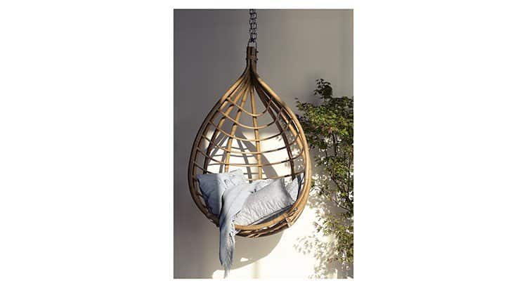 http://sf1.viepratique.fr/wp-content/uploads/sites/8/2017/05/6-chaise-suspendue-lot-broste-copenhagen-750x410.jpg