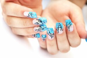 peinture-acrylique-nail-art