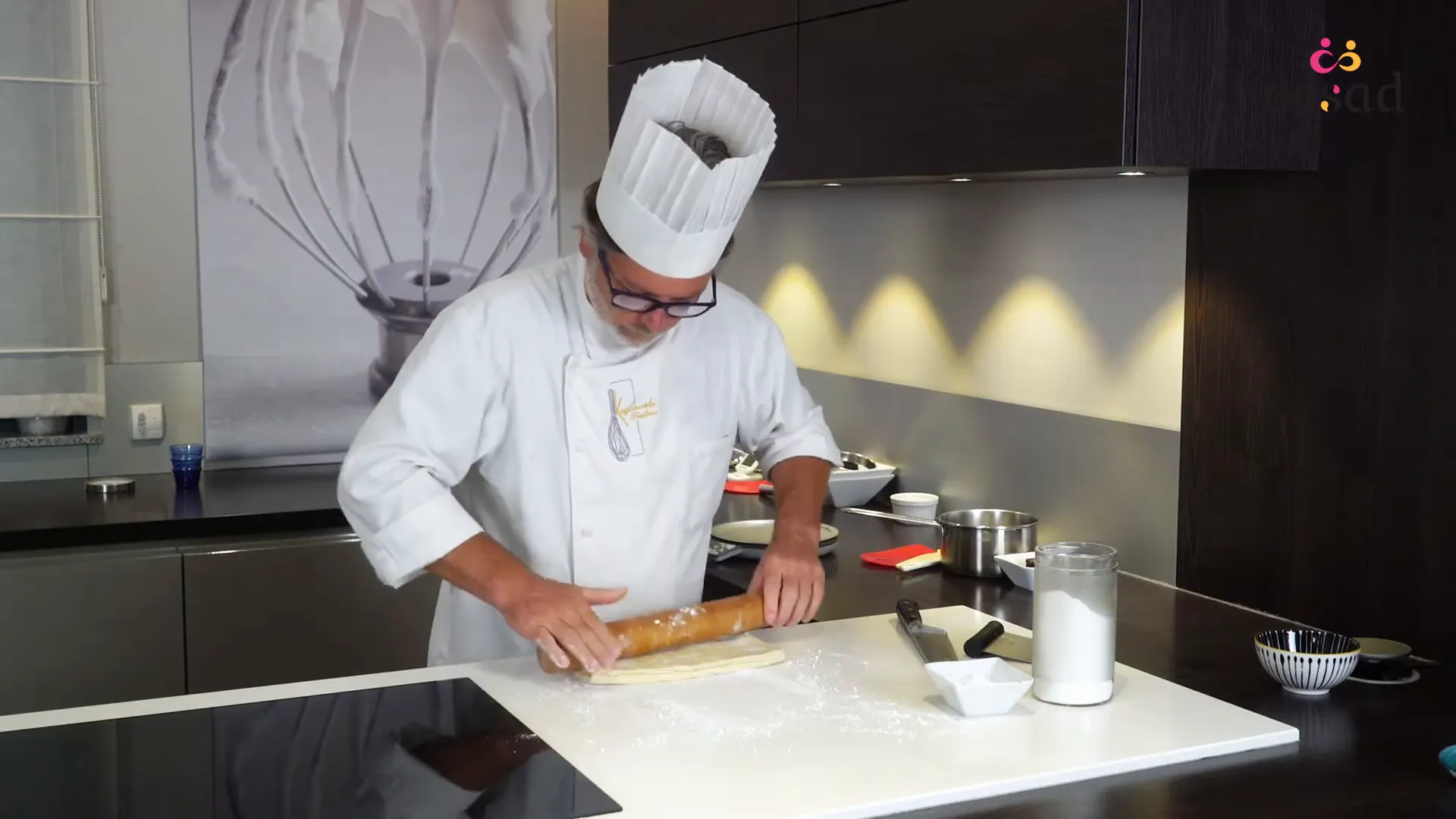 Ajout de sucre à la pâte feuilletée