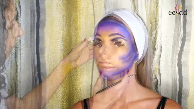 Lignes graphiques sur le visage