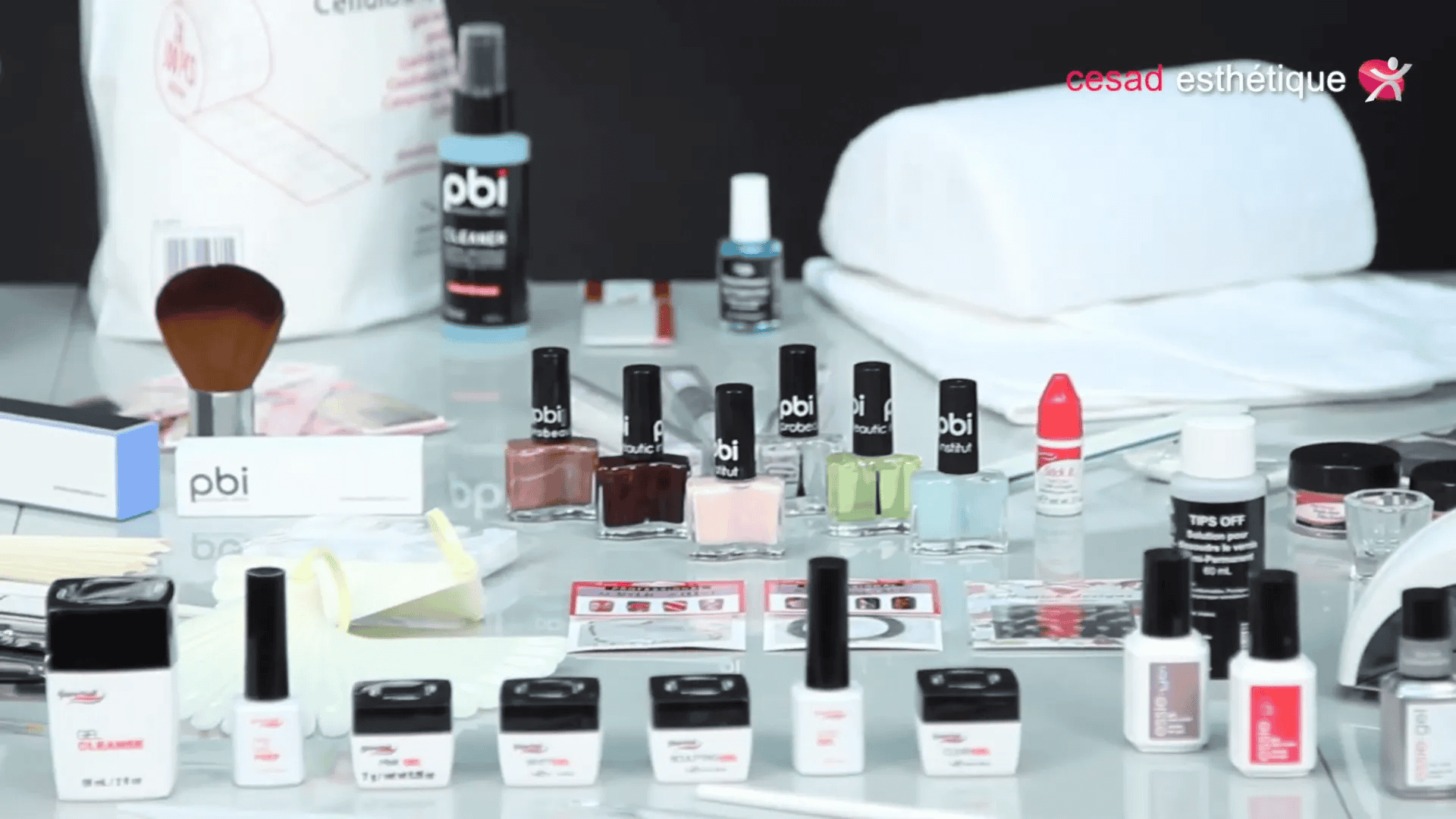 Produits du kit Gel UV