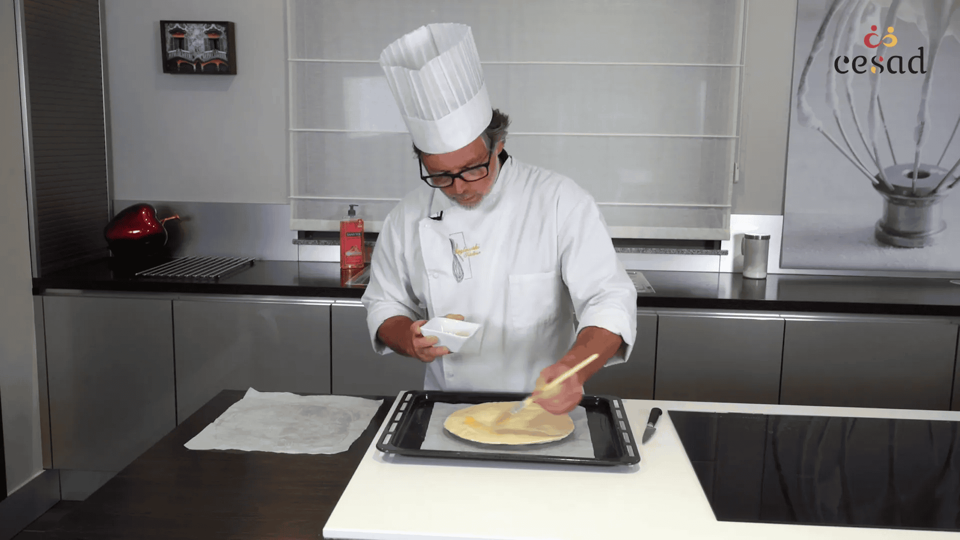 Application de la dorure sur la galette